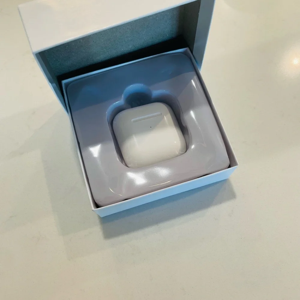 True Wireless Stereo Earbuds - White
